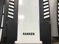 Mặt capo xe Ford Ranger